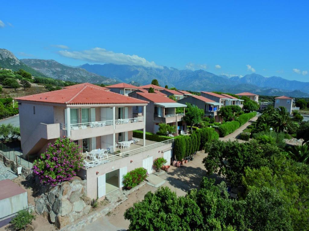 לומיו Residence Arinella מראה חיצוני תמונה