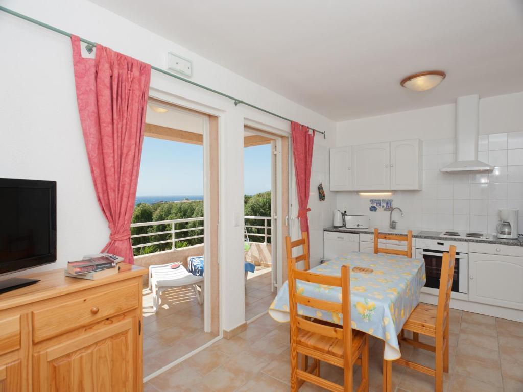 לומיו Residence Arinella חדר תמונה
